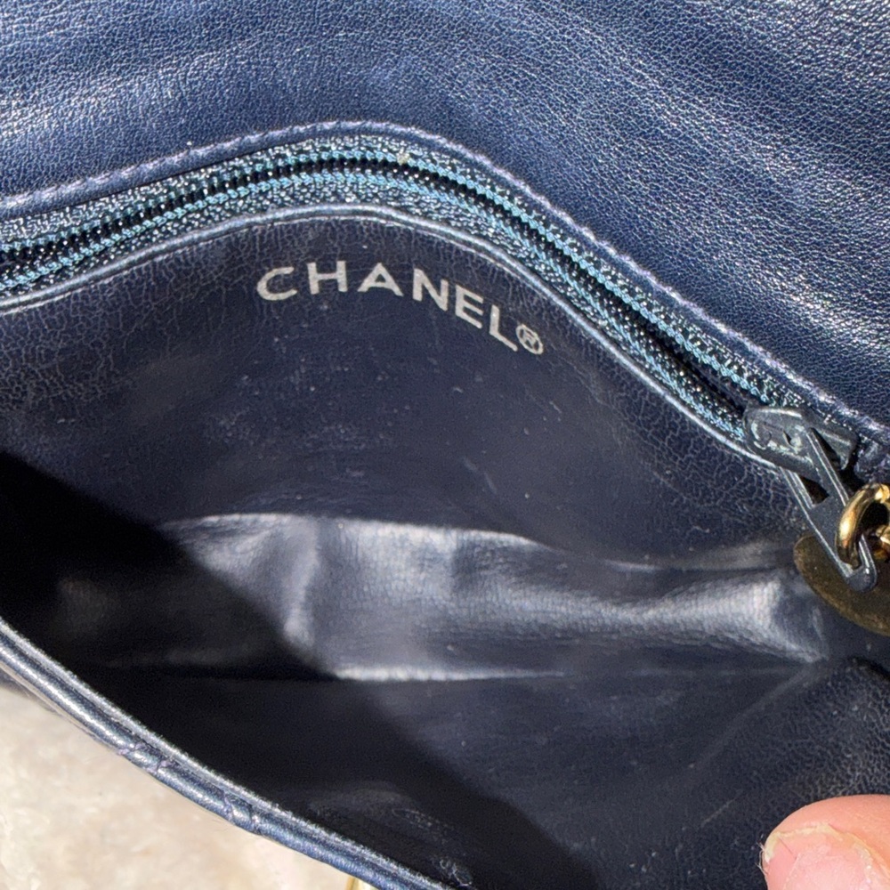 Chanel Mini Quilted Leather Pearl Chain Belt Bag dark blue Gold Hardware - Picture 12 of 17